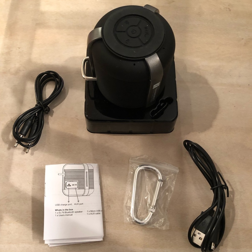 Cyclone portable Bluetooth speaker NIB